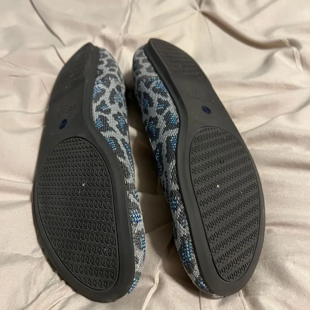 Rothys step out
